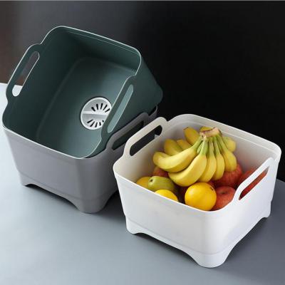 塑料制品--熱的不良導(dǎo)體，具有消聲、減震作用